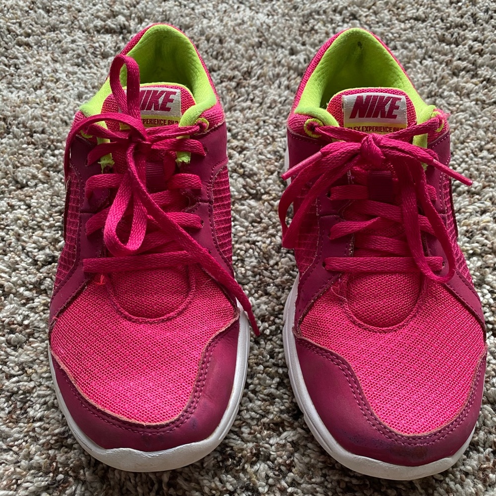 Nike girls flex experience